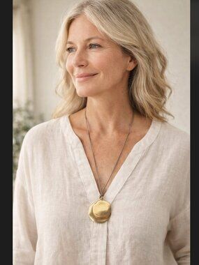 J Jill Gold Disc Pendant Necklace Circles Adjustable Cord Minimalist Boho NWT